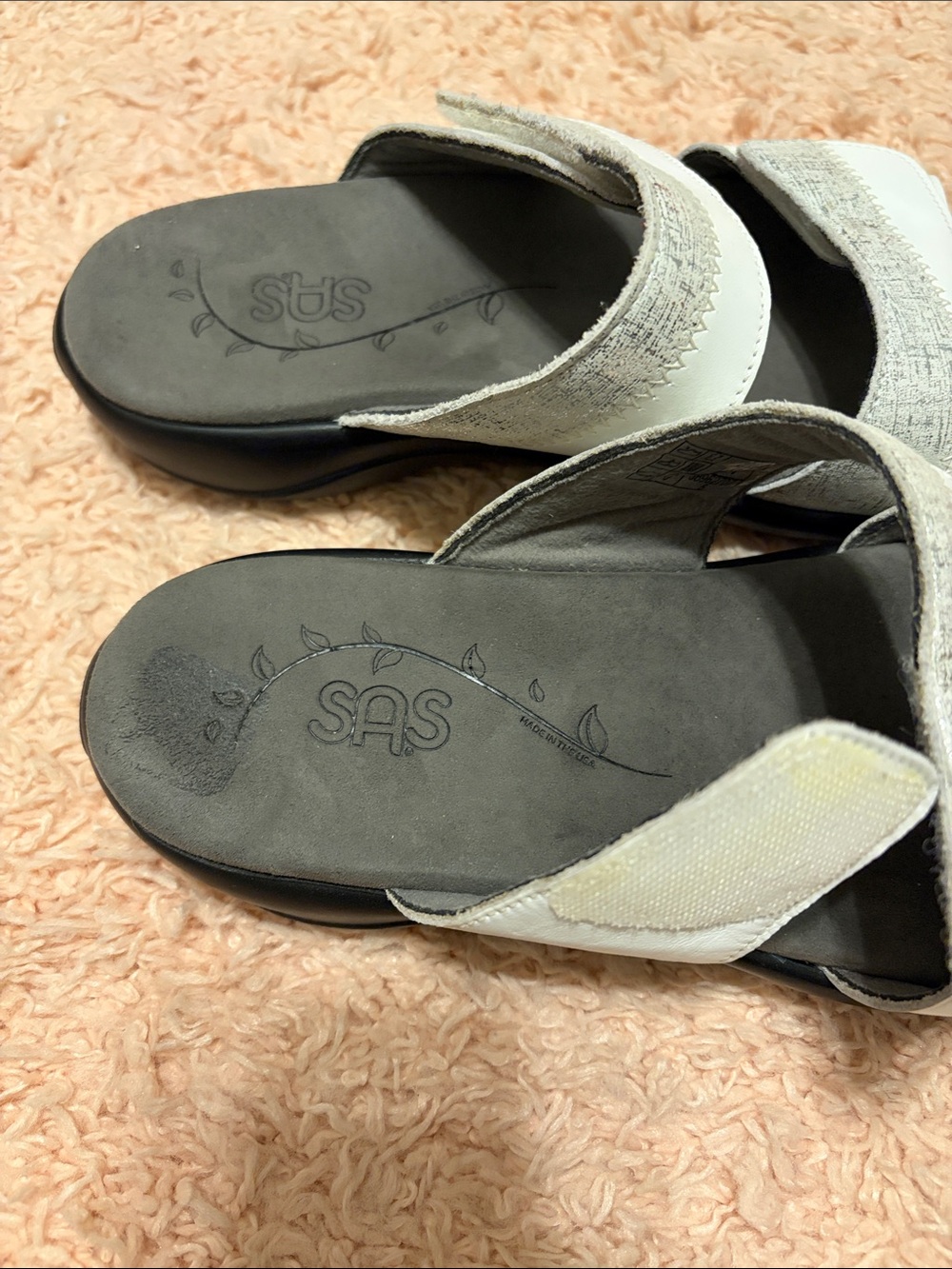 SAS Nudu Leather White Silver Shimmer Comfort Sandal Size 8.5WW - Picture 8 of 11